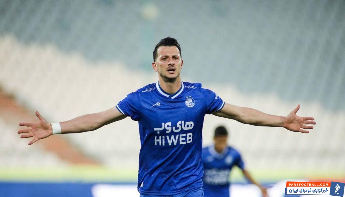 استقلال به دنبال تمدید قرارداد آرمان رمضانی