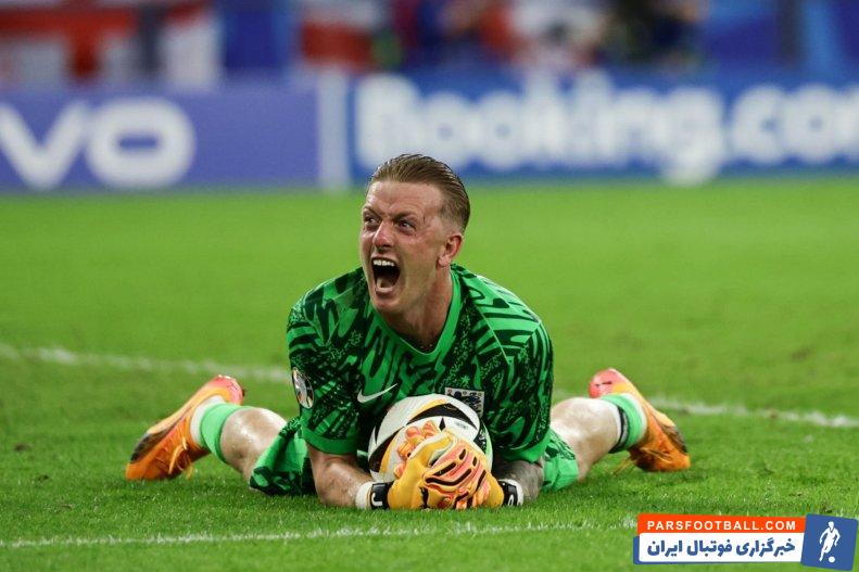 انگلیس ؛ خوشحالی عجیب جوردن پیکفورد، دروازه‌بان تیم ملی انگلیس برابر اسلواکی 