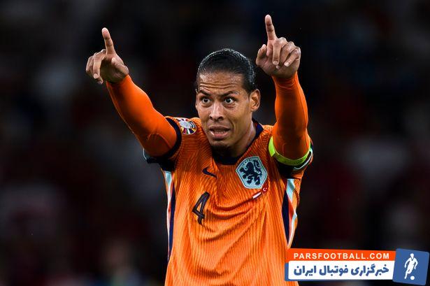 هلند ؛ فن دایک : اور پس از پایان بازی مستقیما به سمت رختکن فرار کرد