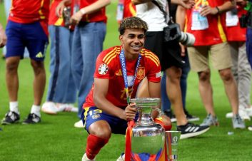 بارسلونا ؛ تبریک بارسلونا به یامال، تورس، پدری و فرمین برای قهرمانی یورو 2024