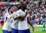 فرانسه ؛ گل به خودی یان فرتونگن در دیدار فرانسه برابر بلژیک