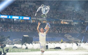 مودریچ ؛ تمدید قرارداد مودریچ با رئال مادرید برای یک فصل