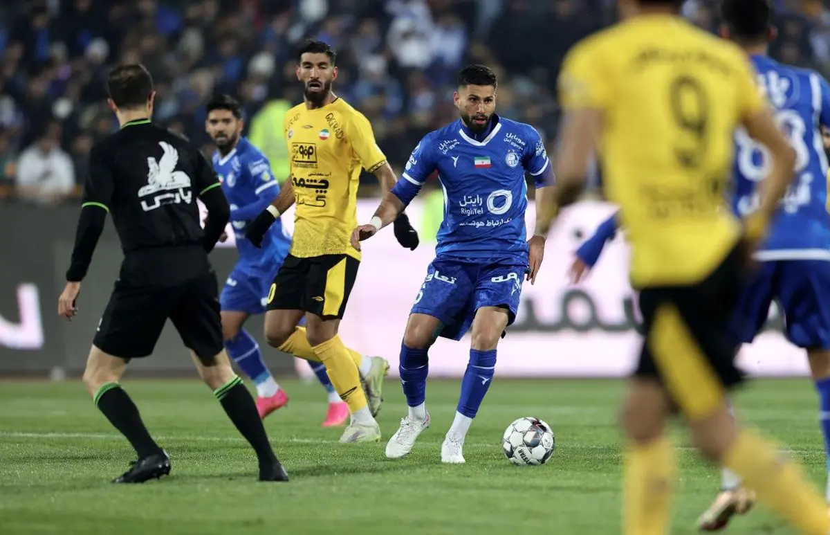 سیروس دین محمدی : فعلاً که چیزی از مدیران استقلال ندیدیم