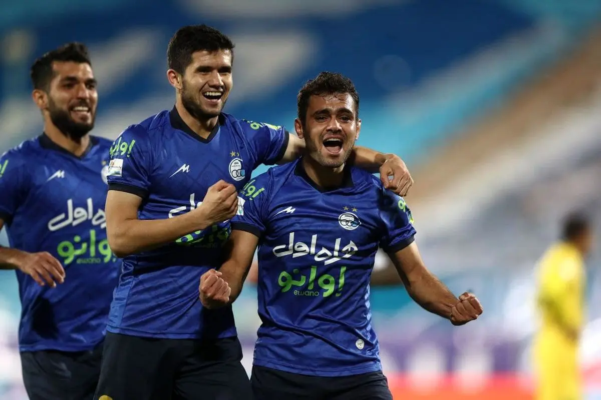 جعفر سلمانی ستاره استقلال در لیست مازاد این تیم قرار گرفت