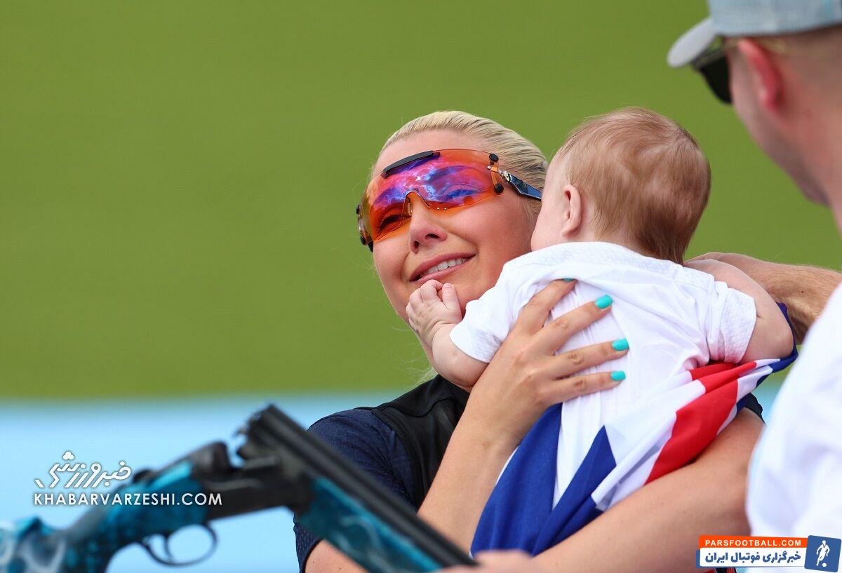 مدال نقره المپیک برای مادر کودک ۳ ماهه/ زندگی بعد از بچه‌دار شدن متوقف نمی‌شود +تصاویر