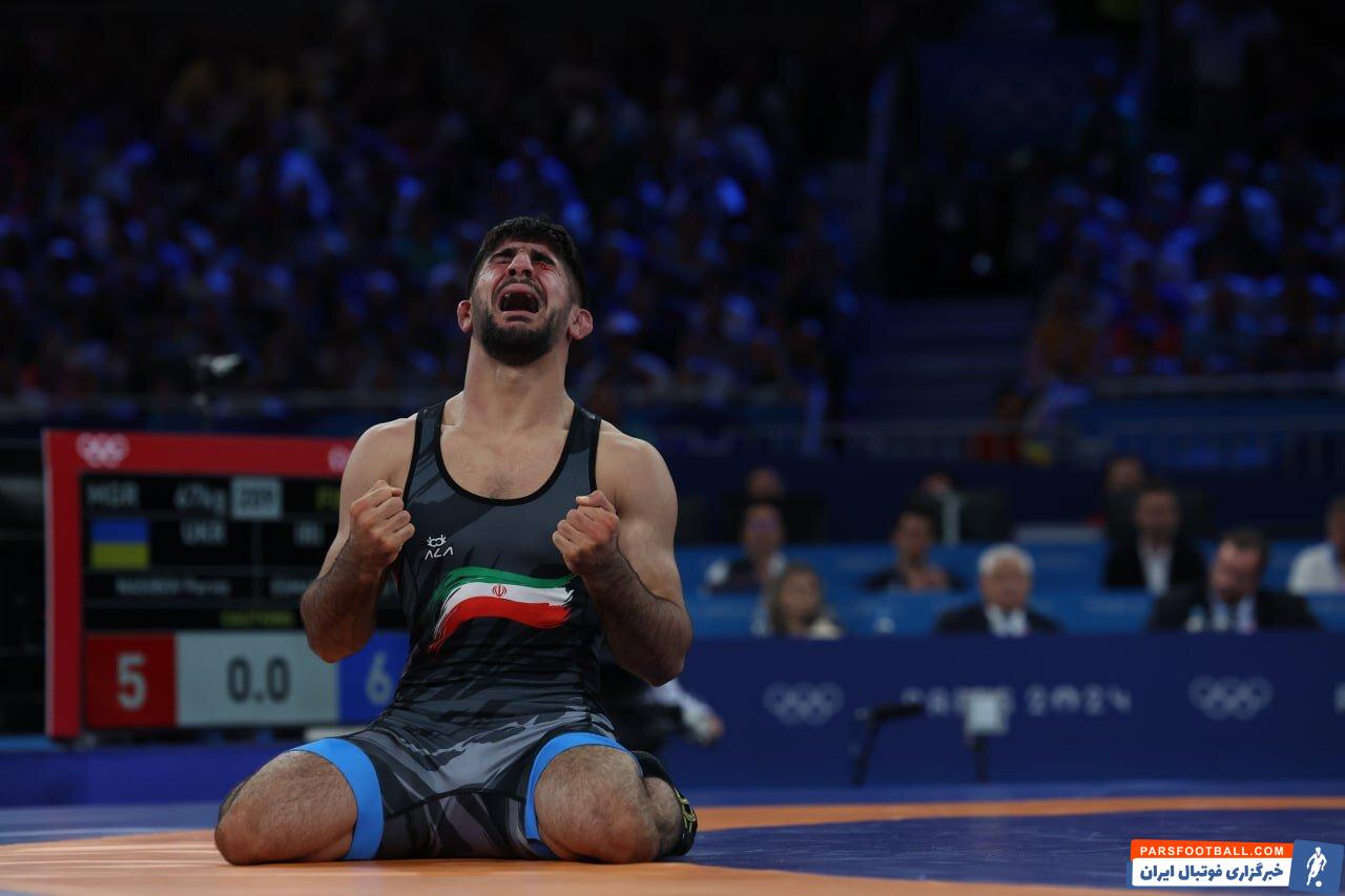 تصاویری از شادی جالب سعید اسماعیلی پس از کسب مدال طلای المپیک