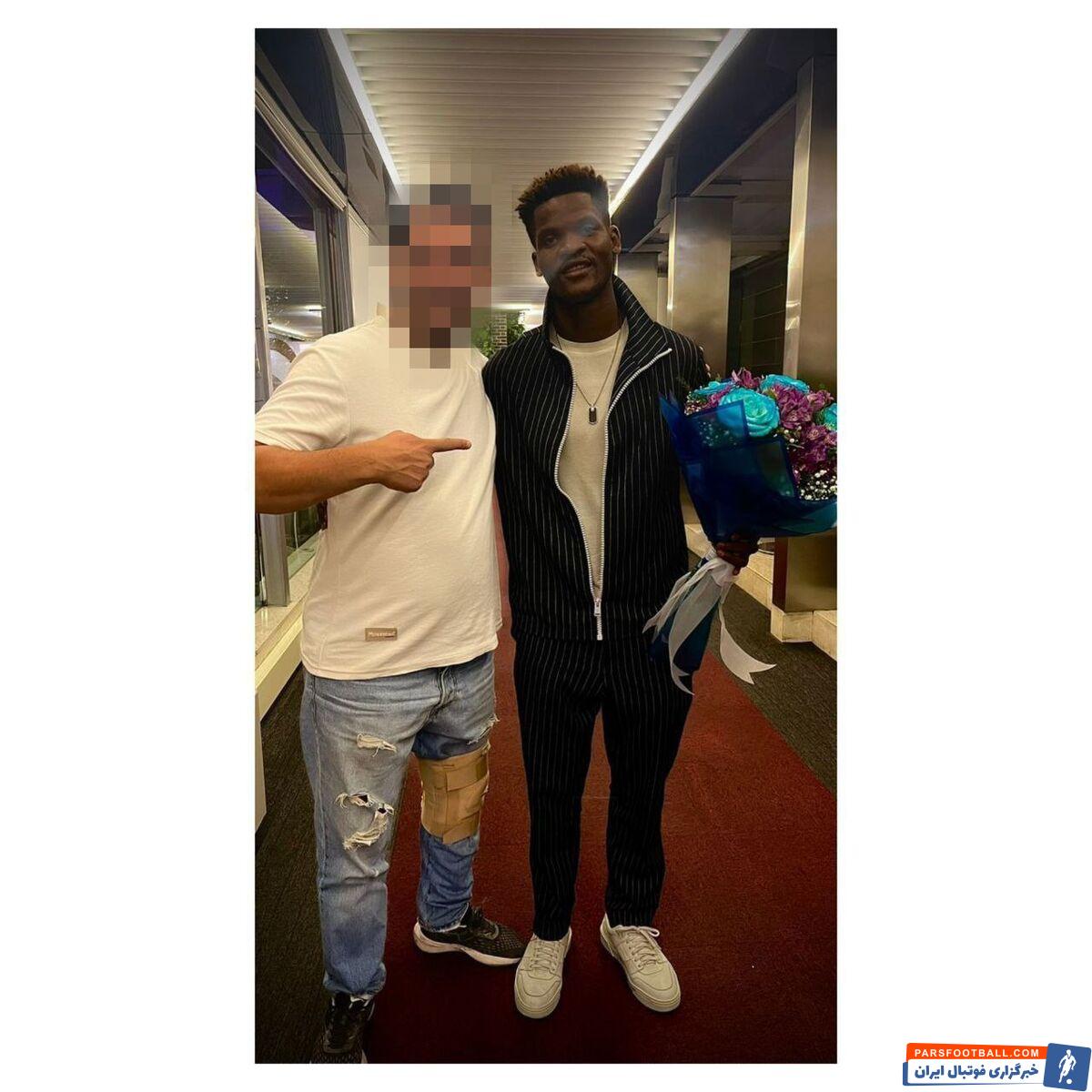 فاجعه در باشگاه استقلال / ادمین در مراسم استقبال