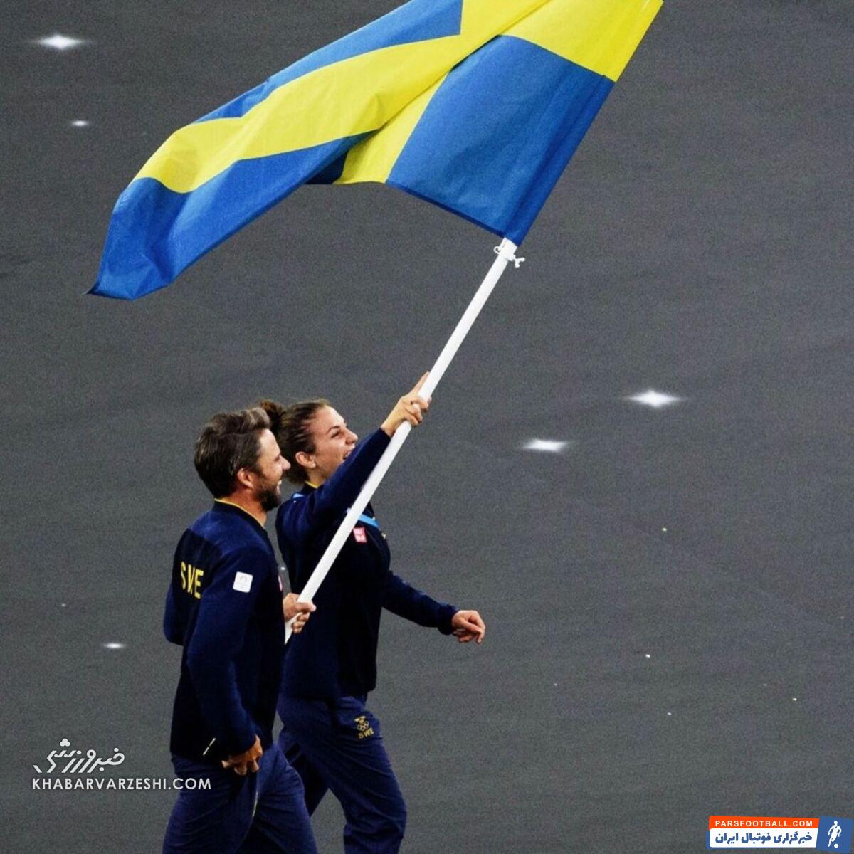 دختر ایرانی پرچمدار سوئد در اختتامیه المپیک/ تارا باز هم در صدر اخبار قرار گرفت +عکس