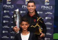 کریستیانو رونالدو : برای پسرم گوشی تلفن همراه نمی خرم