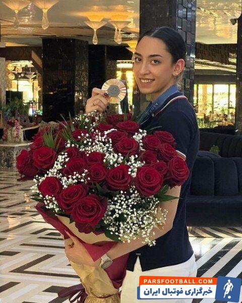 استقبال با شکوه از کیمیا علیزاده در بلغارستان +عکس