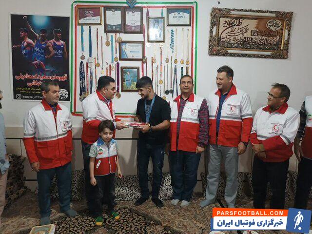 قهرمان المپیک، عضو افتخاری هلال احمر شد +عکس