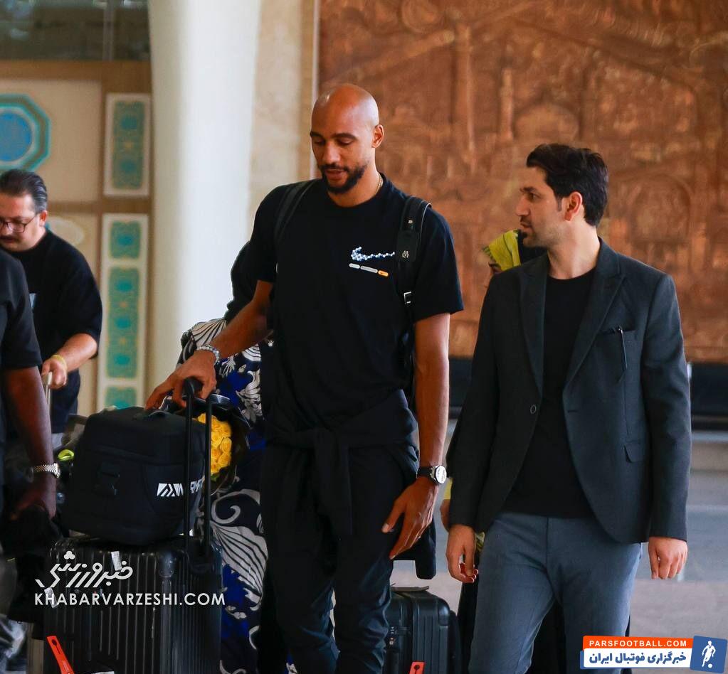 ستاره سابق رم و سویا در تست پزشکی سپاهان/ زردپوشان در آستانه جذب بمب نقلوانتقالات +عکس