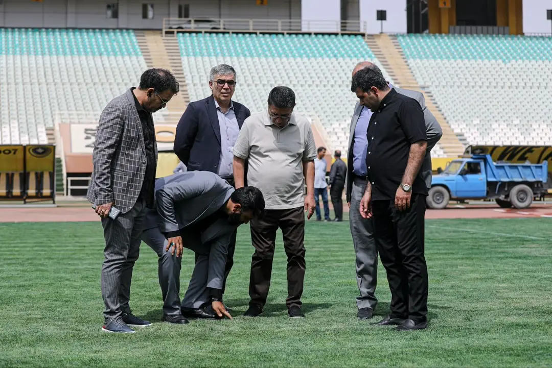 امیر قلعه نویی از امکانات ورزشگاه نقش جهان اصفهان بازدید کرد