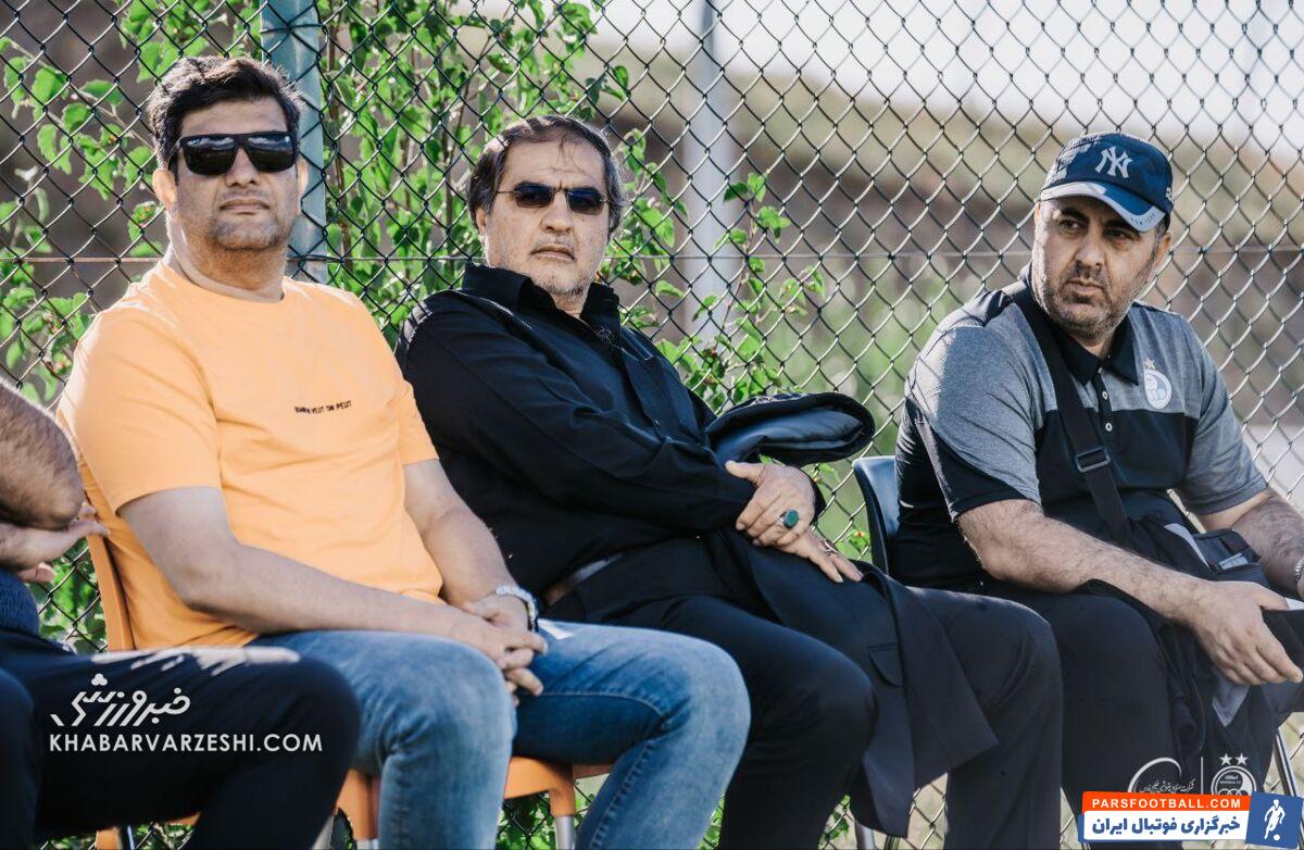 آقای نکونام! قدکوتاه‌های دورت را کنار بگذار؛ این فصل زمان عمل کردن است/ متأسفانه استقلال هیچ تغییری نسبت به فصل قبل نکرده است/ یک آدم ورزشی در باشگاه نداریم