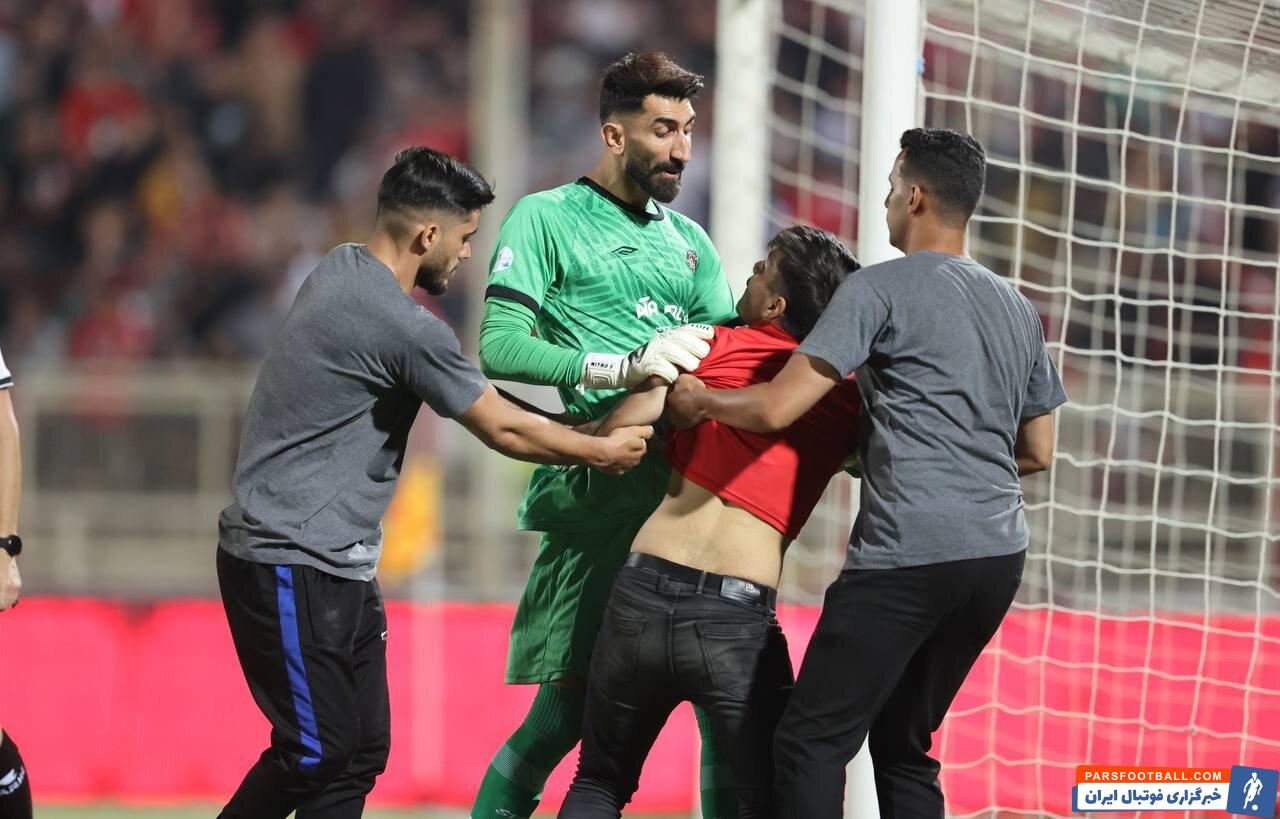 علیرضا بیرانوند برخورد جالبی با جیمی جامپ دیدار مقابل پرسپولیس داشت