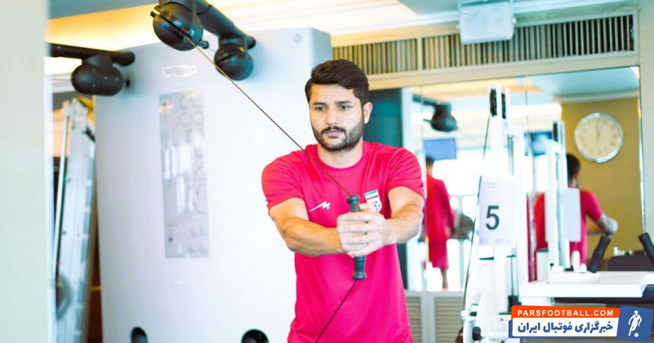 عارف غلامی برای عقد قرارداد با تراکتور وارد تبریز شد