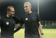 یحیی گل محمدی با انتشار پیامی ورود استقلال به اهواز را ممنوع کرد