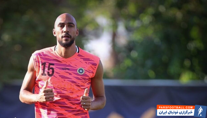 استیون انزونزی در تمرینات سپاهان حضور پیدا کرد