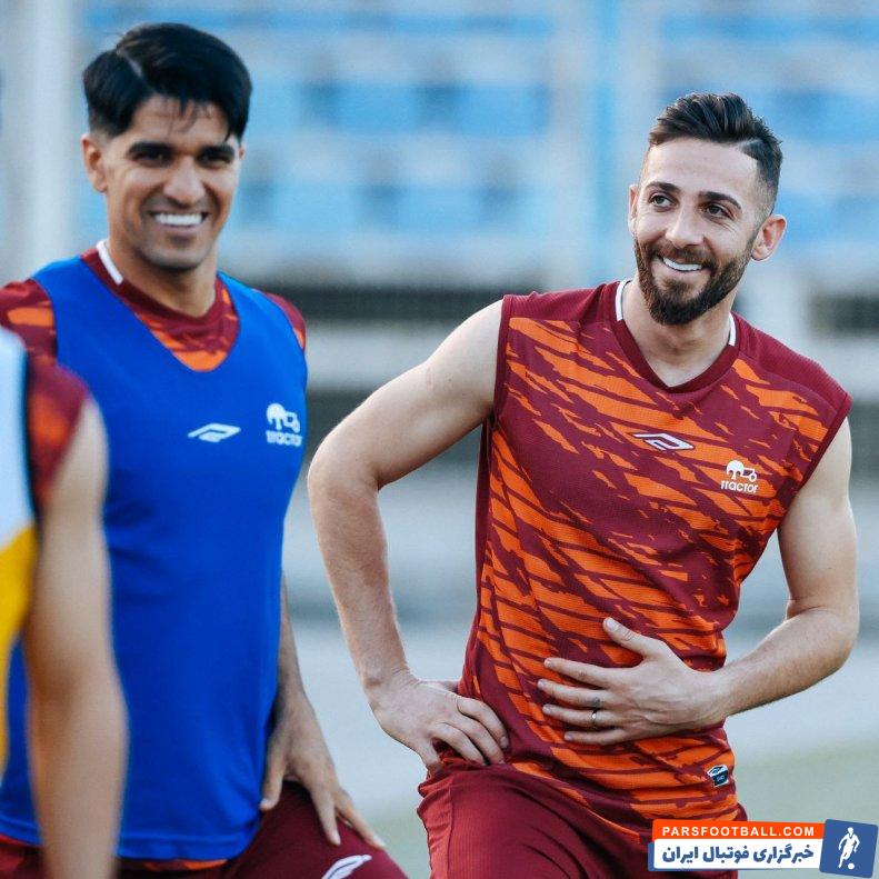 عبدی ؛ مهدی عبدی با لبخند در تمرین تیم تراکتور
