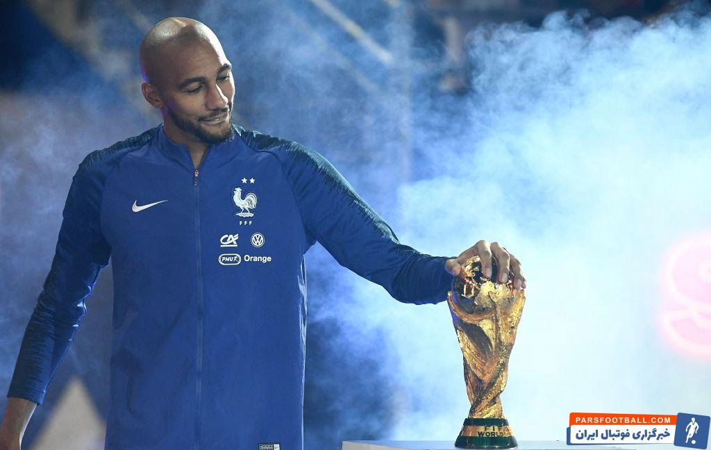 استیون انزونزی با عقد قراردادی به سپاهان پیوست