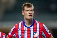 سورلوت ؛ الکساندر سورلوت با سگش در مراسم معارفه در اتلتیکومادرید