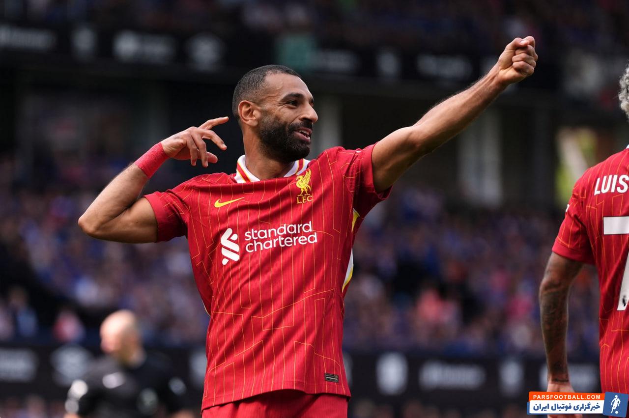 صلاح ؛ خوشحالی گل محمد صلاح ستاره لیورپول با ژست تیراندازی با کمان