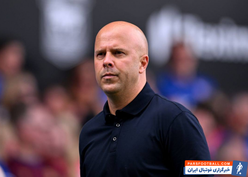 لیورپول ؛ بحث و گفتوگوی تنشزای آرنه اسلوت و ترنت الکساندر آرنولد