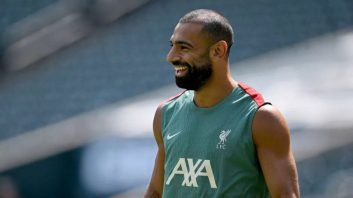 صلاح ؛ ساتن: لیورپول باید تمام تلاش خود را برای حفظ محمد صلاح انجام دهد