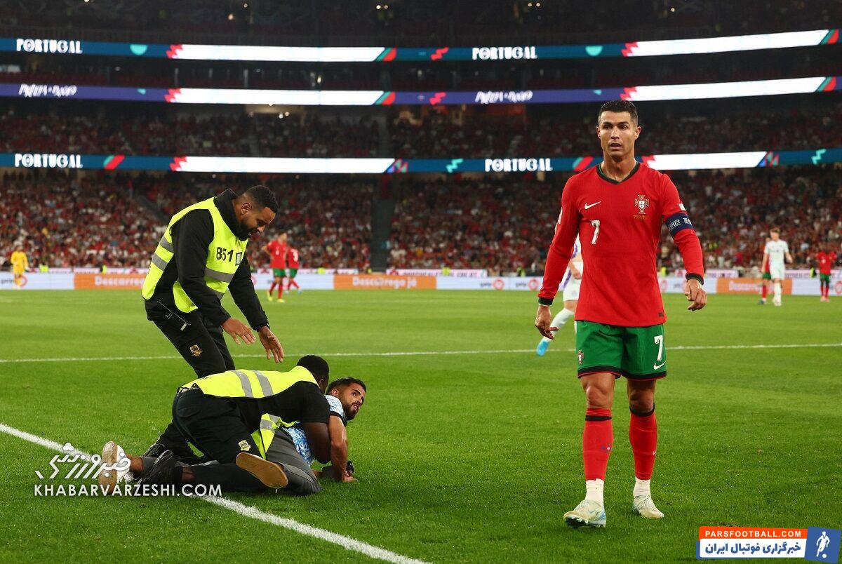 جیمی جامپ نگذاشت رونالدو گل ۹۰۲ را بزند! +تصاویر