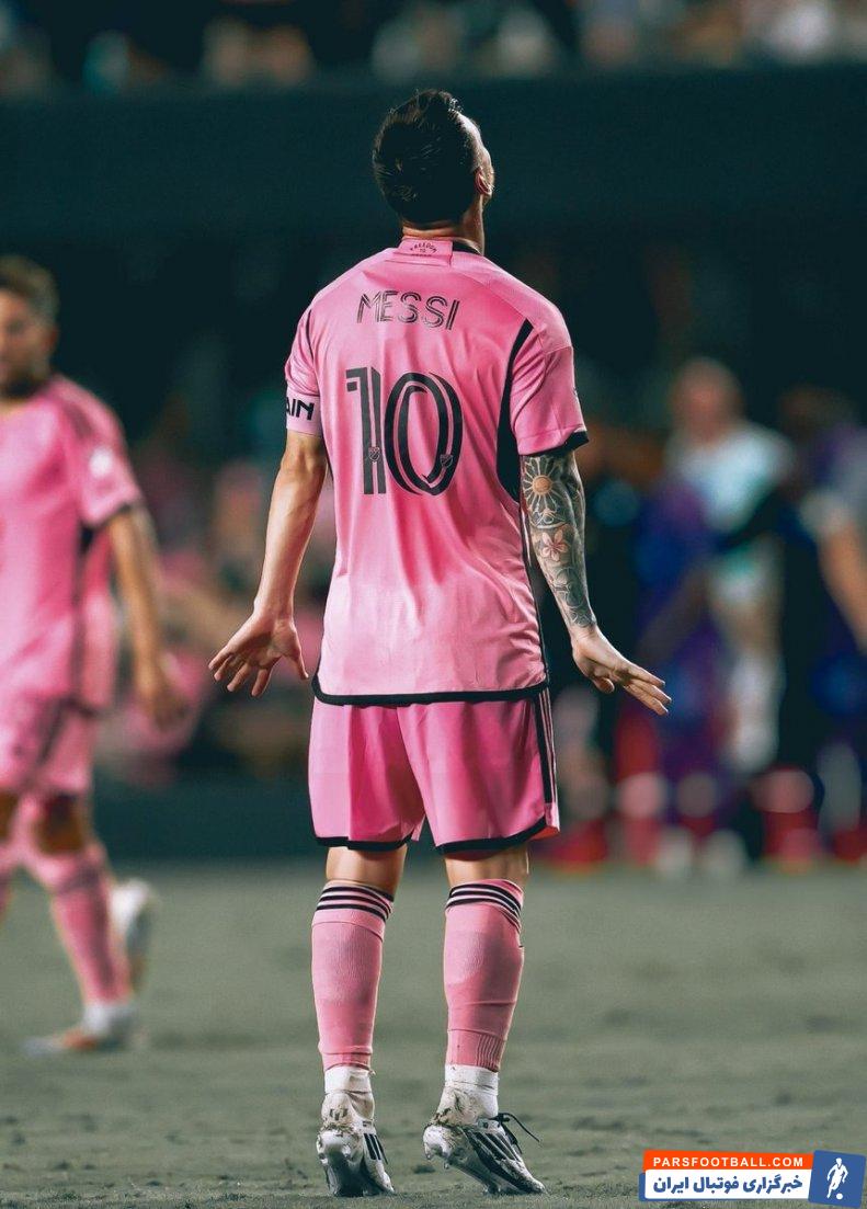 مسی ؛ خوشحالی گل لیونل مسی در دیدار برابر شارلوت به سبک مرد آهنی 