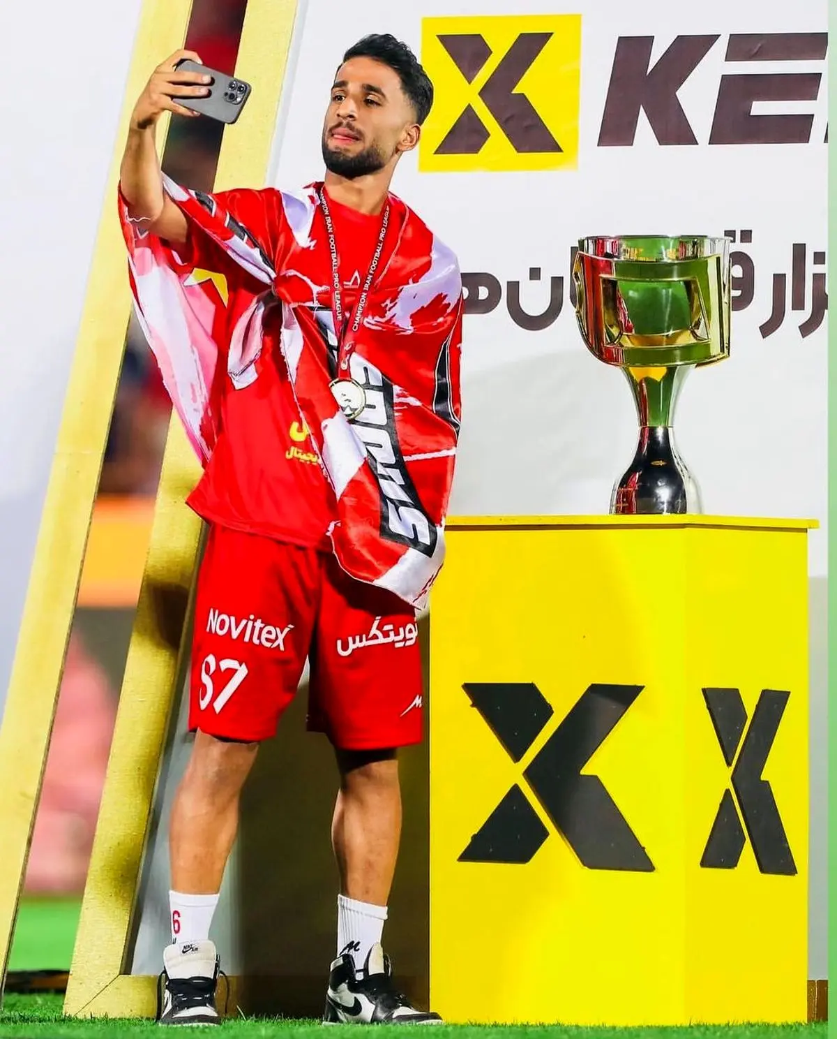 محمد بادپا مهاجم جوان پرسپولیس به چادرملو اردکان پیوست