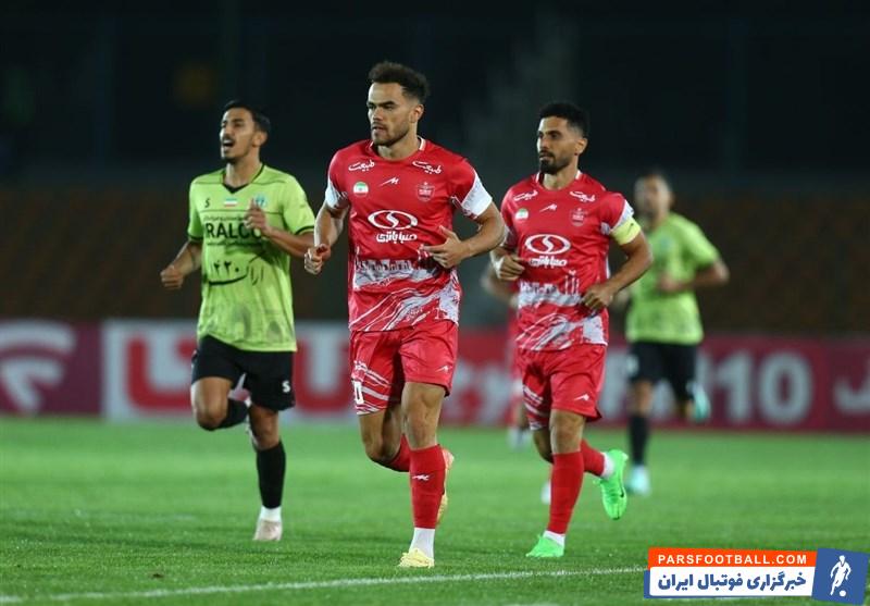 اوستون اورونوف ستاره تیم پرسپولیس دیدار حساس این تیم مقابل استقلال را از دست داد