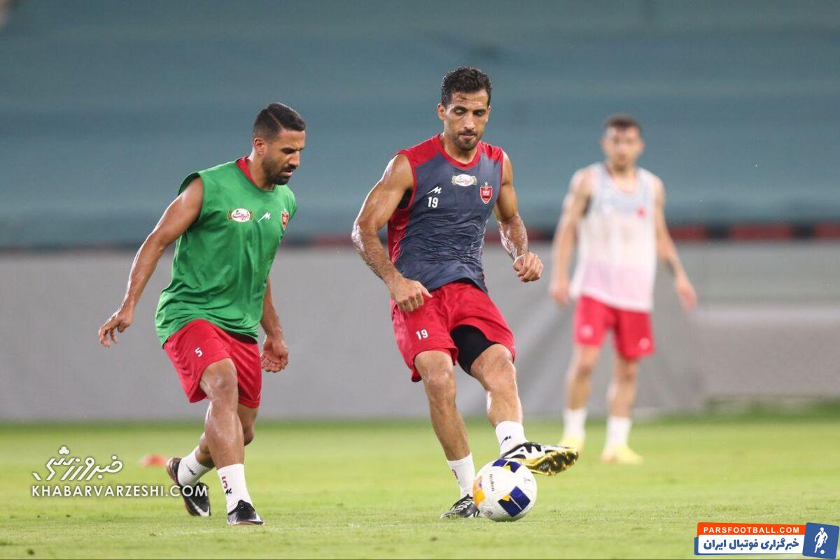 نخستین تمرین پرسپولیس در جده در حضور ناظر ژاپنی +عکس