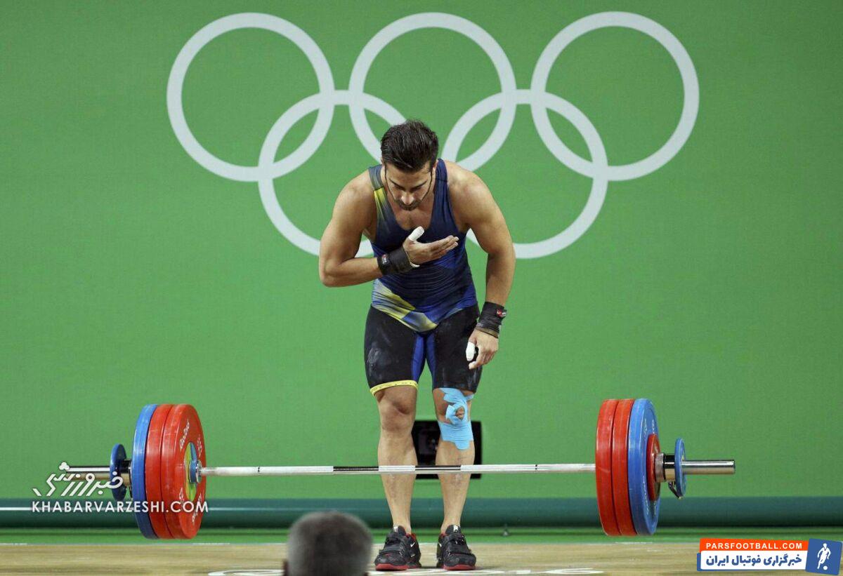 تهدید کیانوش رستمی به واقعیت تبدیل شد؛ وزنه زدن زیر پرچم یک کشور دیگر!/ نتیجه رکوردگیری وحشتناک بود اما...