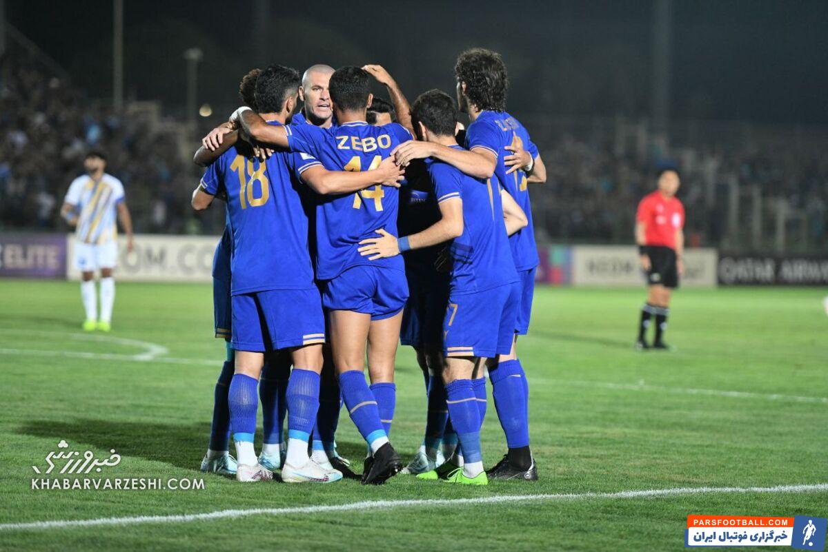 الغرافه هم به استقلال باخت هم به زمین مسابقه!/ همه کار برای این آبروریزی انجام دادیم، واقعا خجالت نمی کشید؟