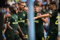 منچسترسیتی ؛ گل دقیقه اول برنتفورد به منچسترسیتی در ورزشگاه الاتحاد