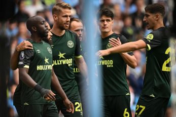 منچسترسیتی ؛ گل دقیقه اول برنتفورد به منچسترسیتی در ورزشگاه الاتحاد