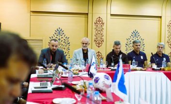 تیم ملی فوتبال ایران با پیراهن اول خود به مصاف قرقیزستان خواهد رفت