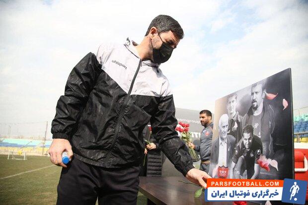 کریم باقری در غم از دست دادن مادرش عزادار شد