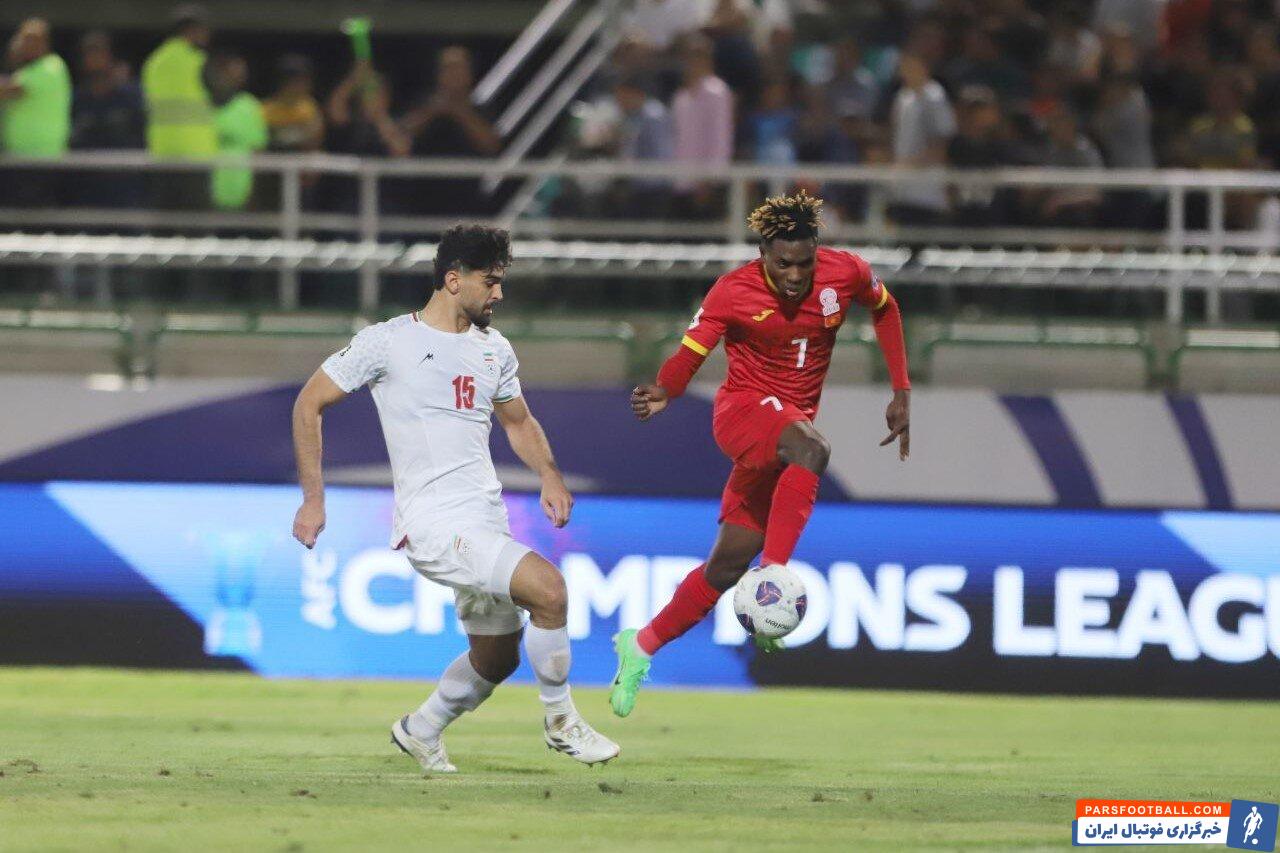 امیر قلعه نویی از عملکرد محمدامین حزباوی رضایت ندارد