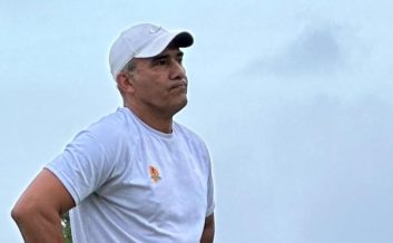 احمدرضا عابدزاده به برتری پرسپولیس مقابل استقلال واکنش نشان داد