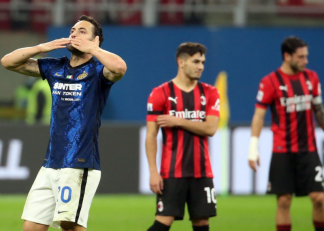 هاکان : اینتر دو ستاره دارد و میلان تنها یکی