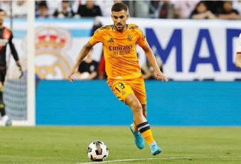 سبایوس ؛ ناراحتی دنی سبایوس از عدم توافق مدیران رئال مادرید با رئال بتیس