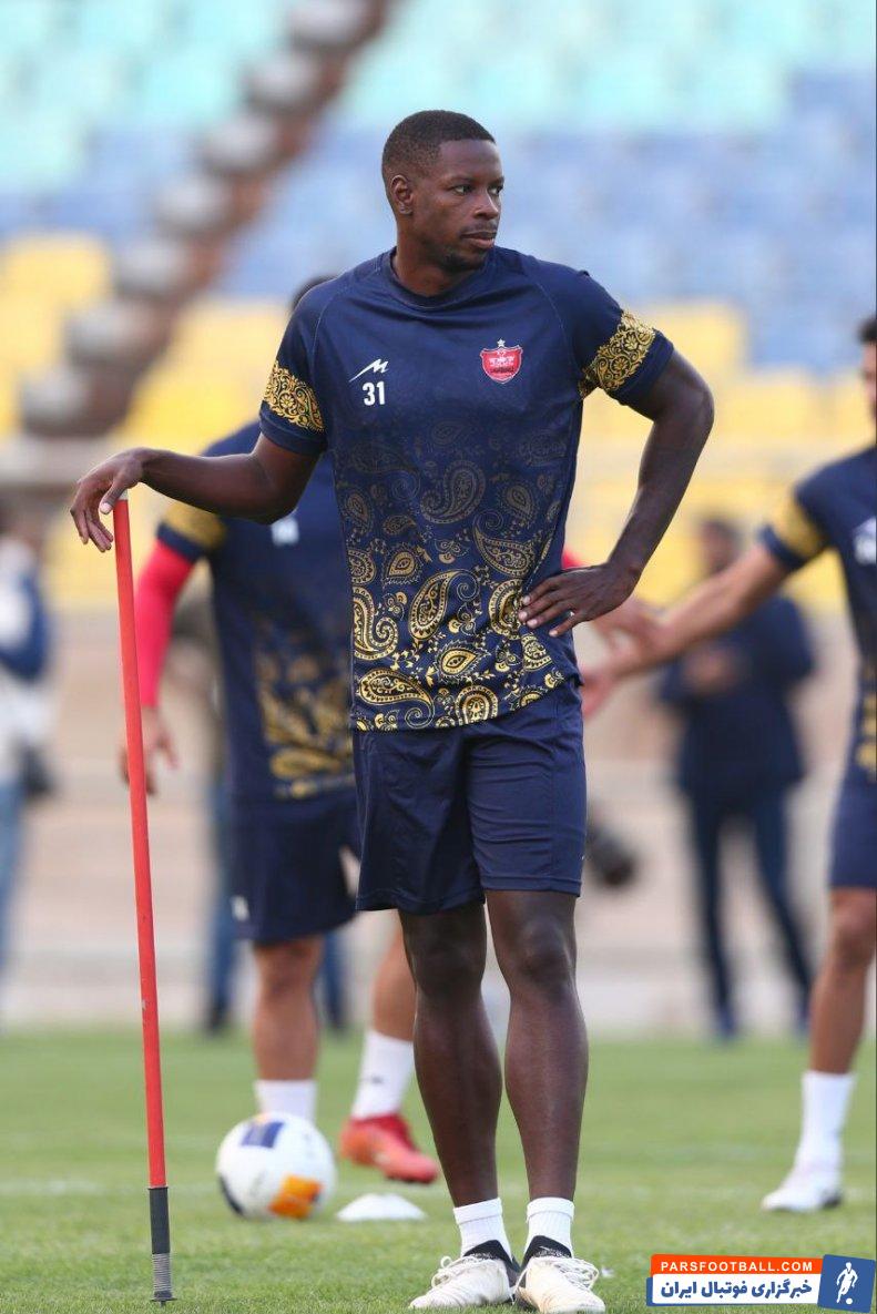ژوائو ؛ لوکاس ژوائو با آمادگی بالا در تمرین پرسپولیس پیش از دیدار با پاختاکور