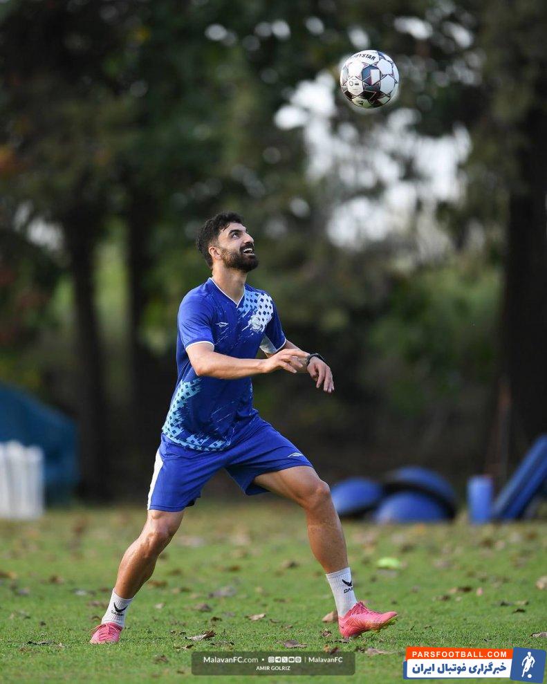 باقری ؛ انگیزه بالای میلاد باقری در تمرینات تیم فوتبال ملوان