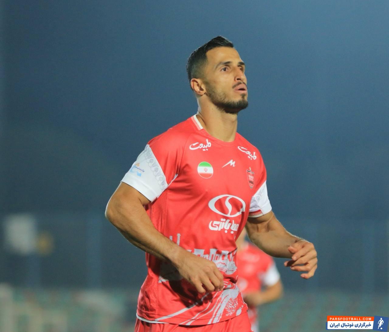 علیپور ؛ تصاویری از گل شماره ۷۵ علی علیپور برای پرسپولیس برابر شمس آذر