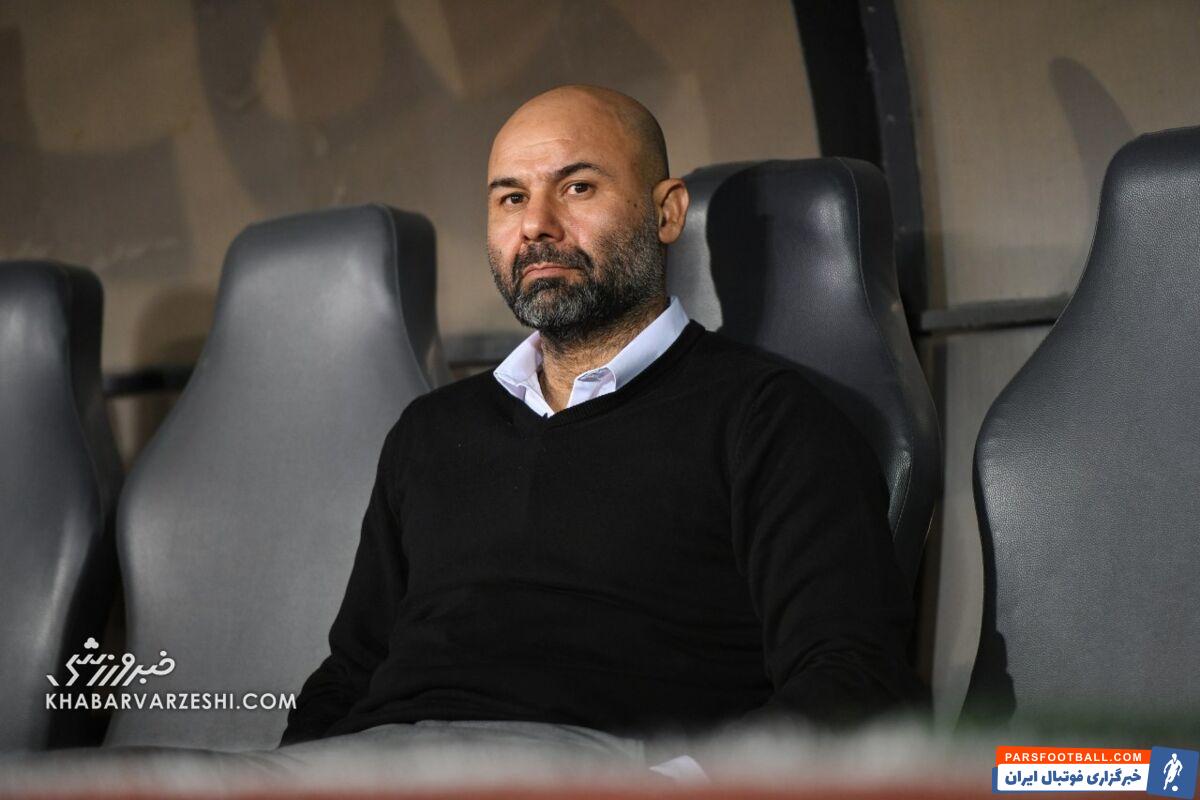 علی موسوی: اگر بختیاری زاده نتیجه گرفت چرا در استقلال نماند؟/ سهراب تفاوت فنی چندانی با سایر گزینه ها ندارد/ نباید با یک پیروزی سرمربی را بالا برد!