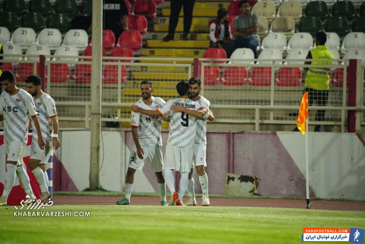 بیرانوند هنوز هم بهترین گلر ایران است/ تمرینات پرسپولیس مثل جنگ بود/ یحیی گل محمدی بهترین است/ مطمئن بودم به تراکتور گل می زنم!