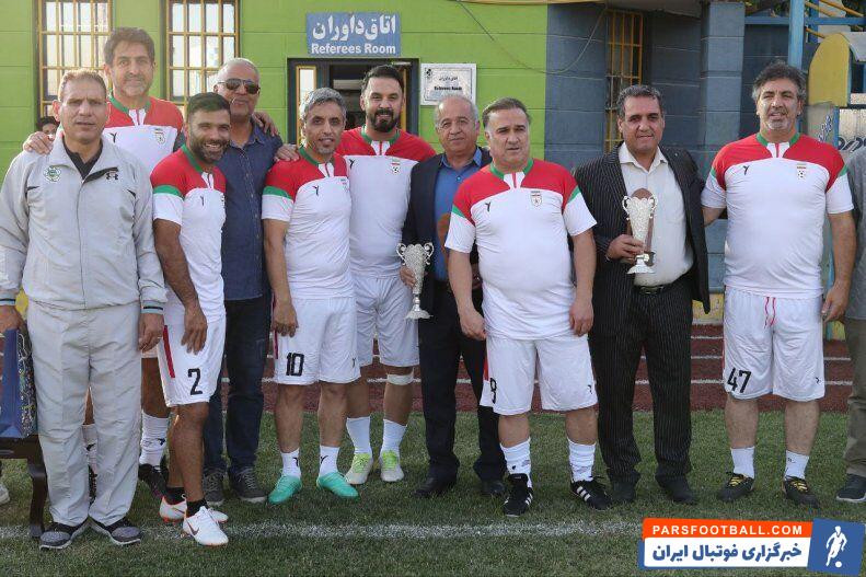 عکس| ستاره‌های ۹۸ به یک بهانه خوب دور هم جمع شدند