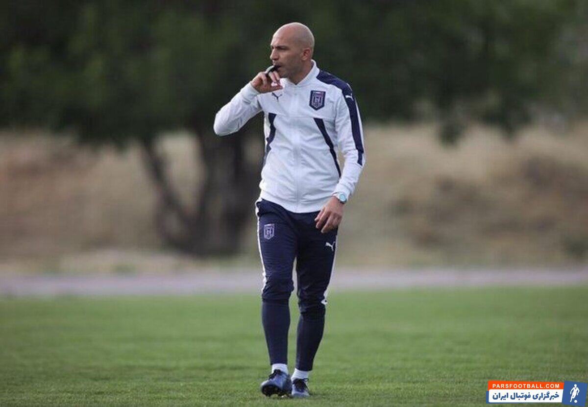 محسن بیاتی‌ نیا : بزرگ‌ ترین معظل فوتبال ایران نداشتن هافبک طراح و بازیساز است